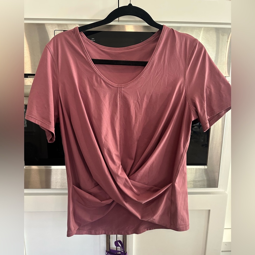 Lululemon Women's Mauve Twist Front Top size 8